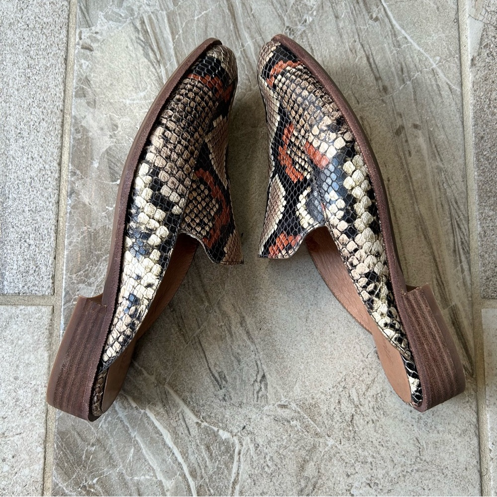 Madewell The Frances Loafer Mule in Snake Embossed Leather, Size 7.5 - Picture 6 of 15
